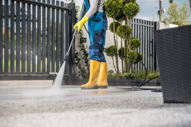 Pressure Washing Brick in Washington Park, IL